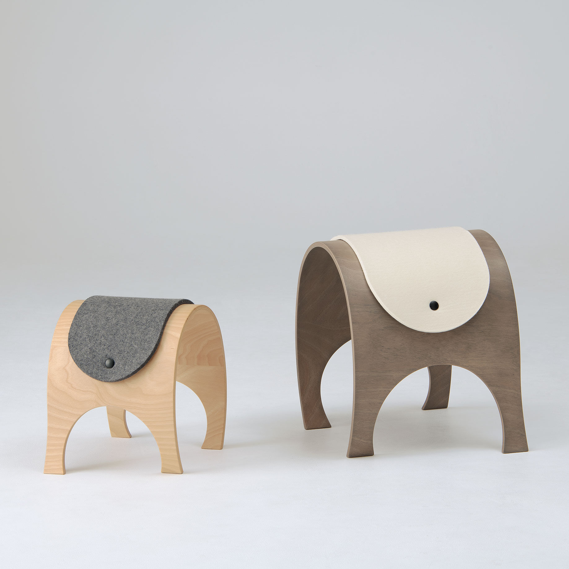 TOMTE | Series | CONDE HOUSE