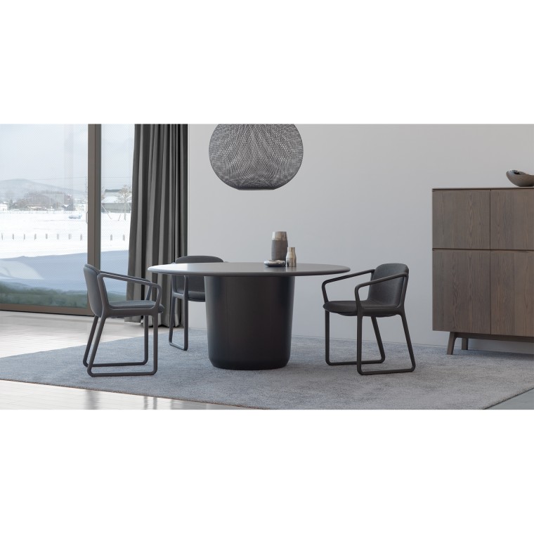 ONE LUX Dining | Series | CONDE HOUSE