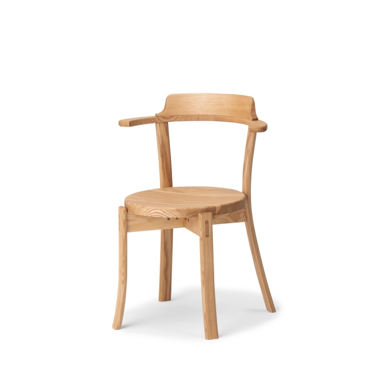 ♢959　CONDE HOUSE ダイニングチェア RUNTOM RUNT OM Chair (Solid Wood Seat) | CONDE HOUSE