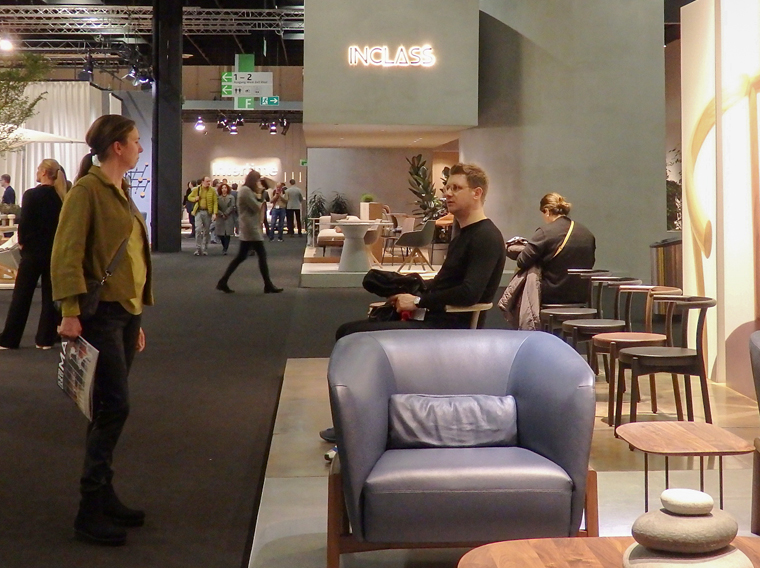 More openness in the new booth