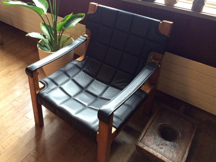 ロカール探偵がゆく 椅子を訪ねて三千里 特別編 16年春 地元はあきらめていたのに 旭川にロカールが ニュース カンディハウス